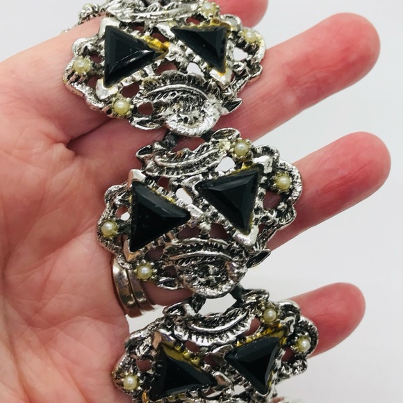 VTG Chunky Bracelet - Picture 3 of 8